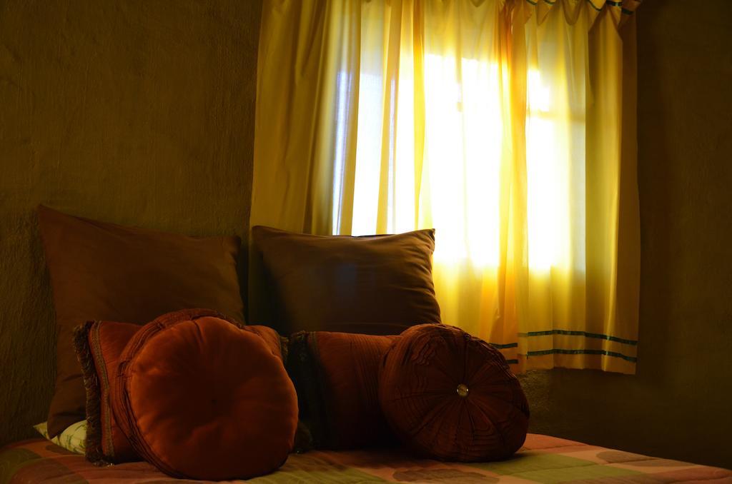 Bama Lodge Rietfontein Quarto foto